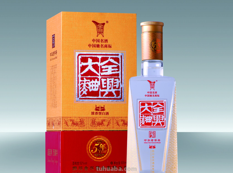 别再交智商税了，这5款好酒年底招待客户最合适，好喝又有面