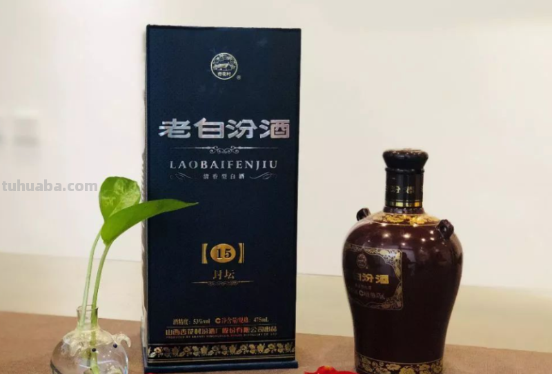 别再交智商税了，这5款好酒年底招待客户最合适，好喝又有面