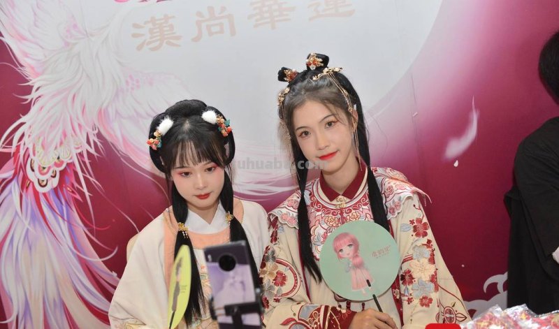 动漫、汉服、电竞……成都IGS博览会开展，这场二次元的盛会等你打卡