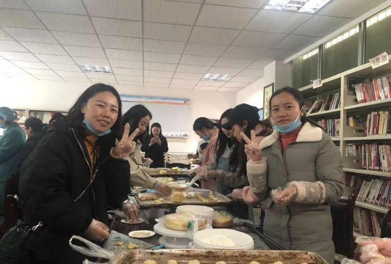 青年之家｜金阳县Happy周末青年汇—蛋糕烘焙DIY