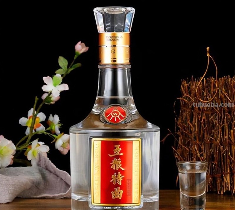 聚会时不管过得怎么样，这3件事别轻易说，免得出丑
