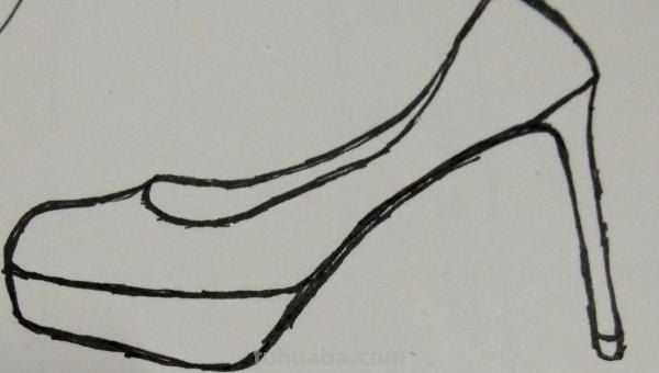 高跟鞋怎么画简笔画（高跟鞋怎么画简笔画图片）