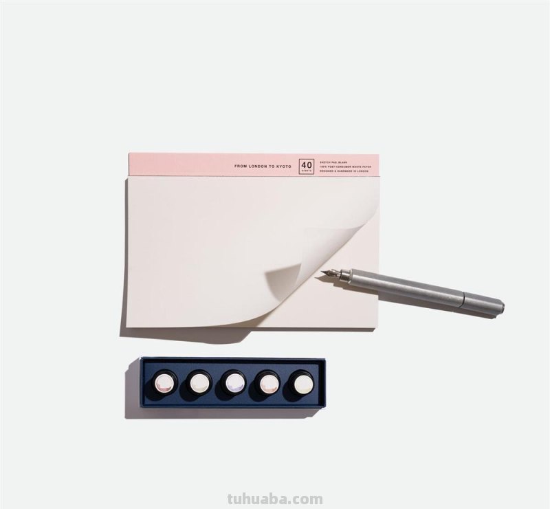 展示英、日经典茶款，两国文具品牌携手推出创意「茶色墨水组」