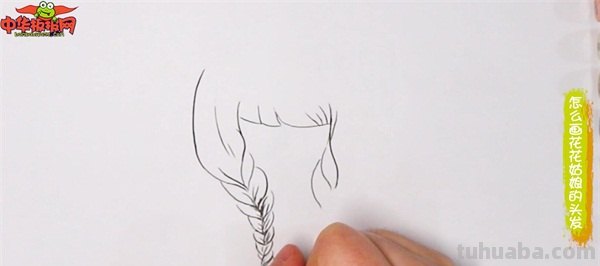 花花姑娘怎么画简笔画（花花姑娘怎么画简笔画又漂亮）