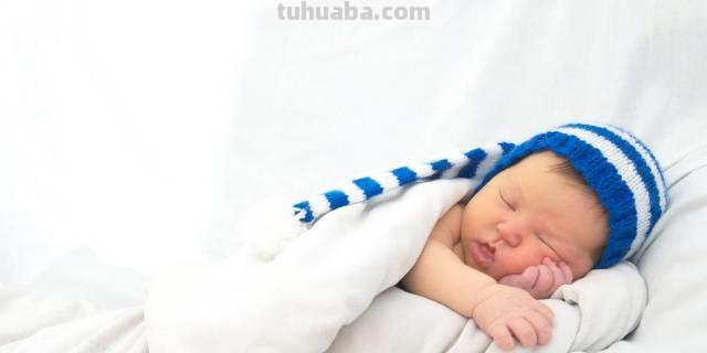 哪几个原因会造成新生儿睡觉总哼哼唧唧?