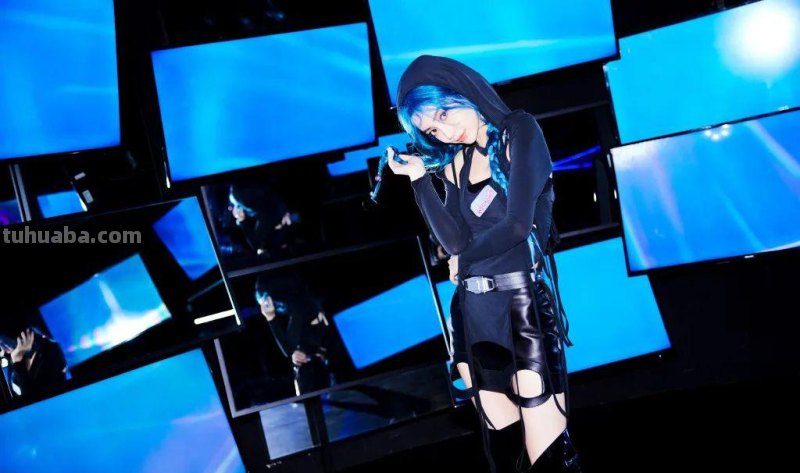 Angelababy那些出神入化的Cos，你粉过几个？