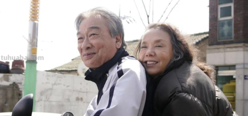 江苏大爷30年日饮2两白酒，冬夏不辍，总结4个诀窍，受益匪浅
