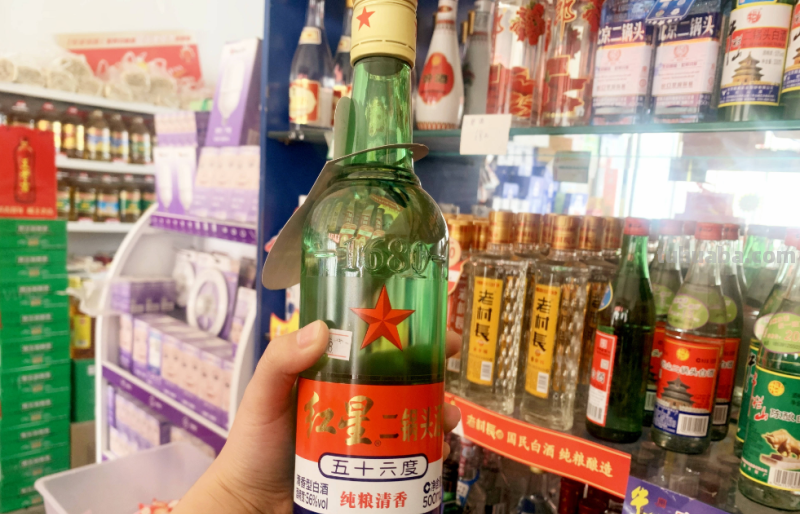 江苏大爷30年日饮2两白酒，冬夏不辍，总结4个诀窍，受益匪浅