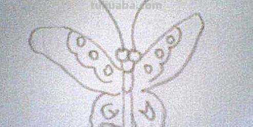 水彩彩铅怎么画蝴蝶（水彩彩铅怎么画蝴蝶图片）