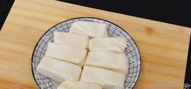 别再买现成的面条了!教你做3款好吃的手工擀面，简单又美味