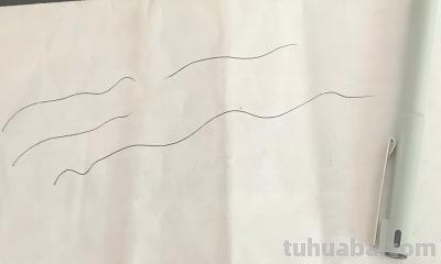 粉色沙滩怎么画彩铅（粉色沙滩怎么画彩铅画）