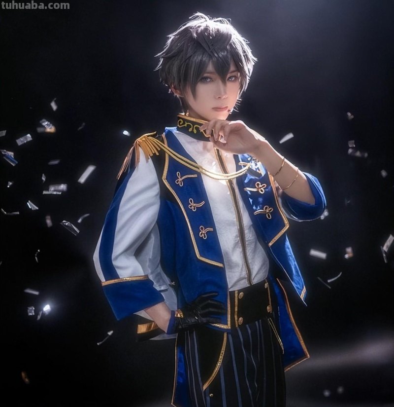 盘点漫展必备Cos，东方经典不朽，坂本Coser一张图火一辈子