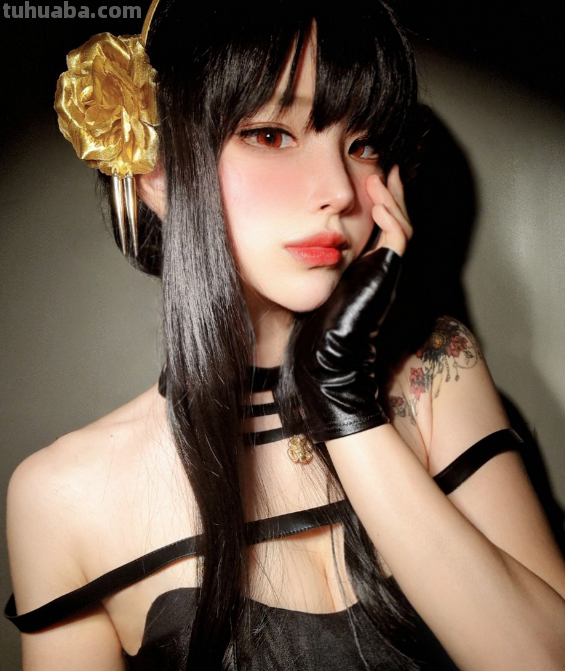 身材火辣的COSER新秀！韩国正妹달토웨이COS美图赏