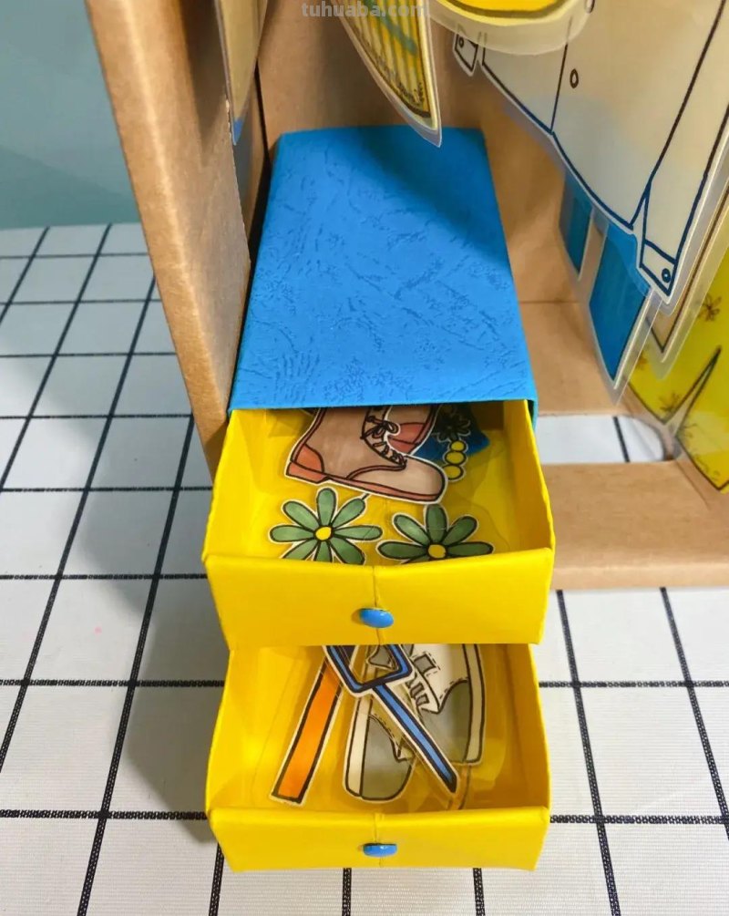 教室里的魔法师？丸子头老师自制教具美哭学生