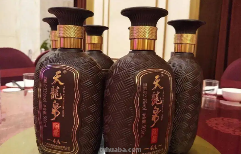 年底暗藏在超市中最适合囤的5款佳酿，款款纯粮无一滴添加剂