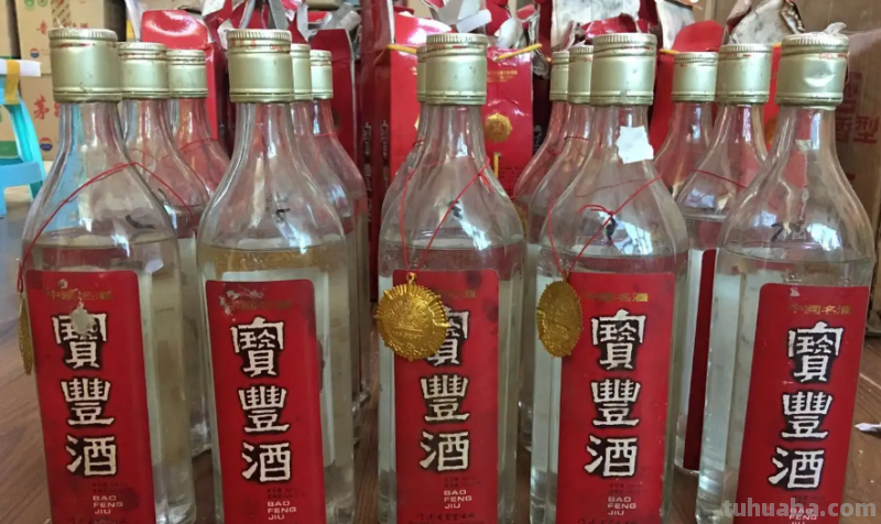 年底暗藏在超市中最适合囤的5款佳酿，款款纯粮无一滴添加剂