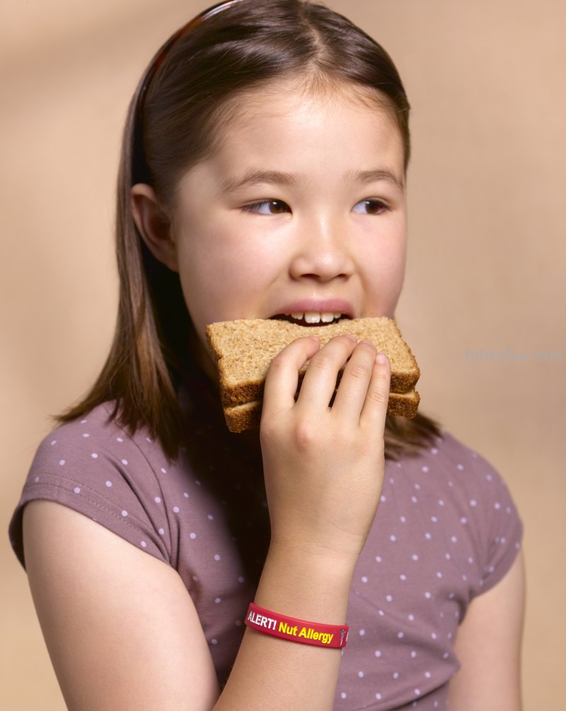 孩子不适合吃太多巧克力,你知道为什么吗?