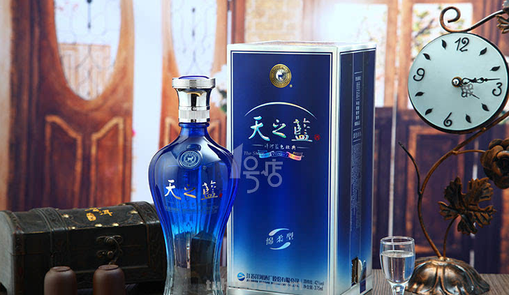 跨年聚会用酒清单：6款大牌佳酿，有品质也有包装，待客倍儿有面