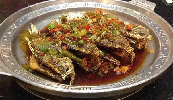 安徽8大另类美食小吃，被本地人视为美味，外地食客无从下嘴