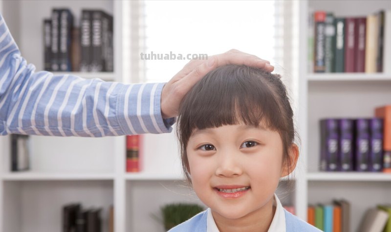 带宝宝玩拼图游戏,到底有什么好处?