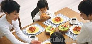 宝宝吃的多,却总是长不高,为什么?