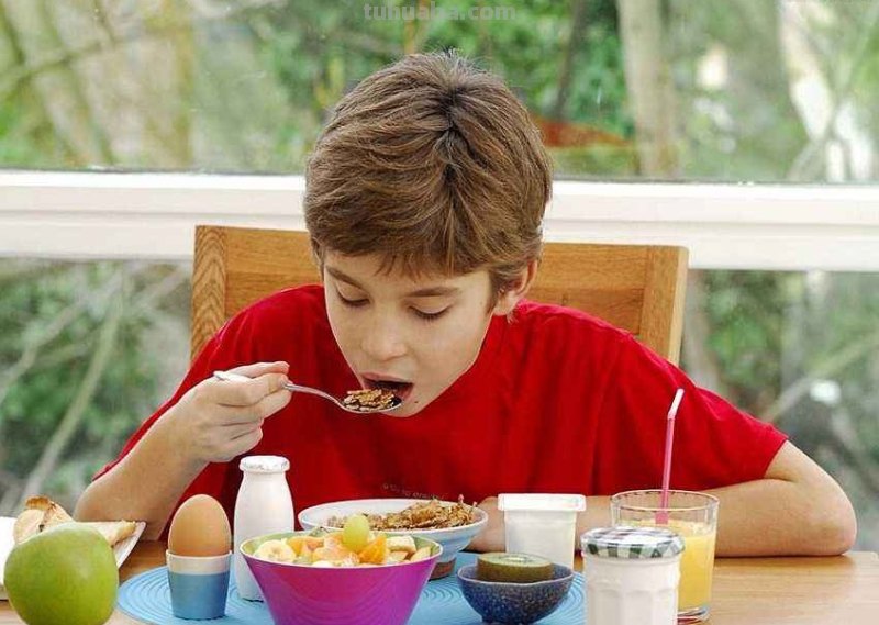 孩子吃得好、吃得多,但就是长不高,这是怎么了?