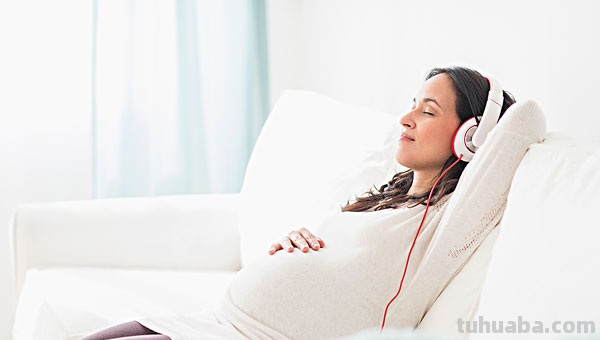 现在的家长都是如何进行音乐胎教的?