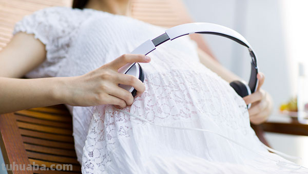 现在的家长都是如何进行音乐胎教的?