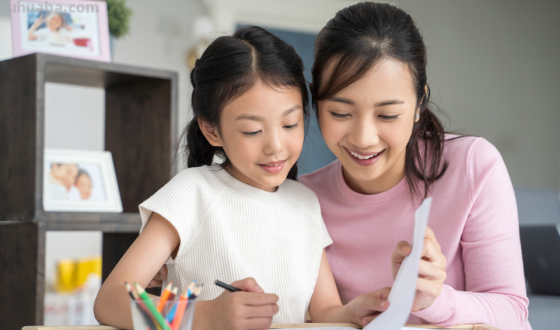 给小孩报了早教班,可能会对孩子产生哪些影响?