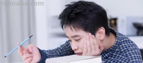 孩子过于固执和任性,这可能是哪些原因造成的?该如何解决?