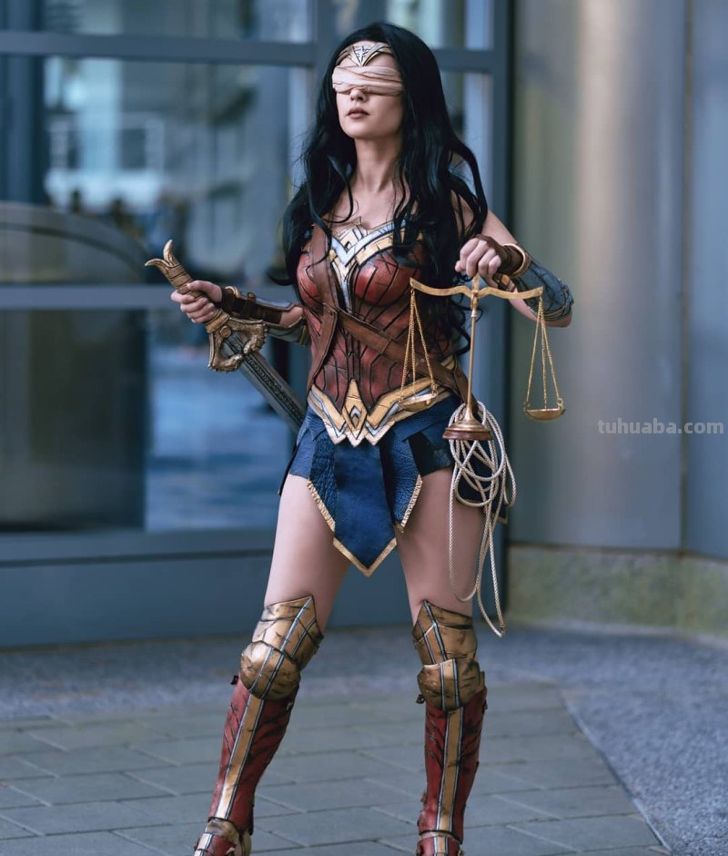 国外美女Coser精彩Cos作品合集 天使面容魔鬼身材