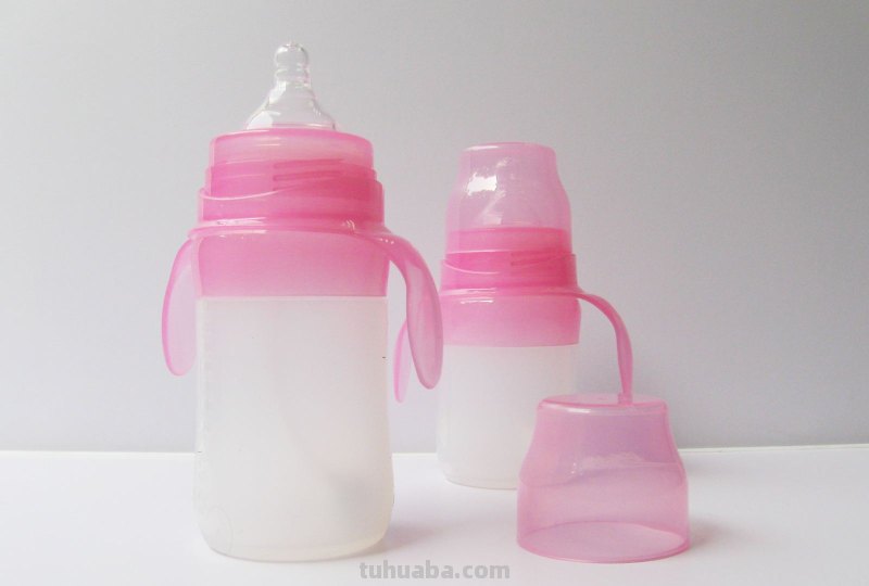 全硅胶奶瓶的奶嘴是硅胶的,全硅胶奶瓶应该怎么消毒呢?