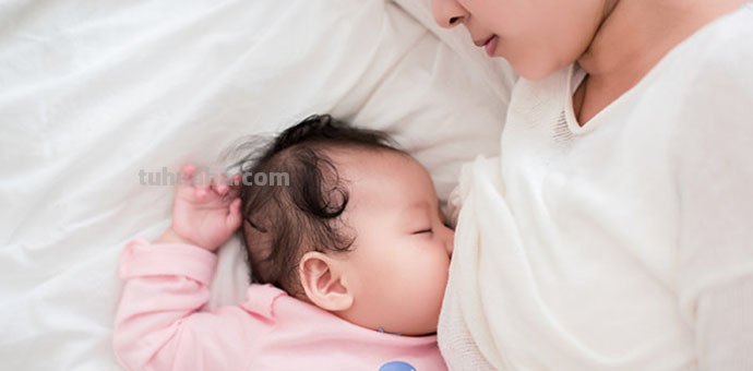 有些婴儿在出生时屁股上会有胎儿青,这到底是怎么回事?