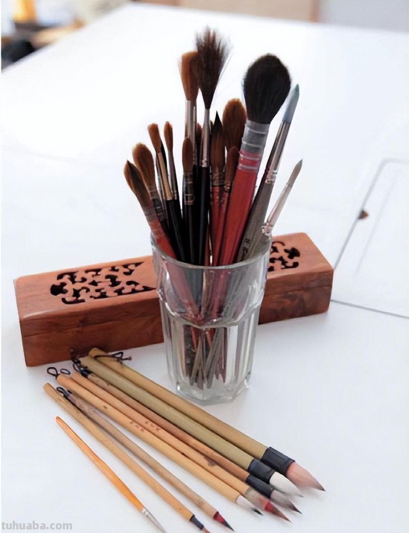 水彩画工具有哪些