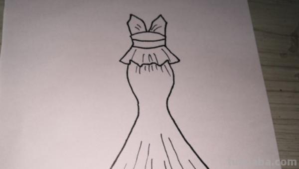 礼服怎么画简笔画(礼服怎么画简笔画图片) 礼服怎么画简笔画(礼服怎么画简笔画图片)