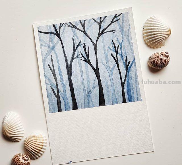 极简风格水彩插画：清新淡雅的色彩，寥寥几笔勾勒景观和心情