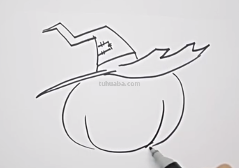 如何画出万圣节南瓜灯的简笔画?