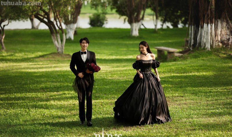 巴黎婚纱(华南总店)-原创-不一样的黑色婚纱照-暗黑森系绝了 巴黎婚纱(华南总店)-原创-不一样的黑色婚纱照-暗黑森系绝了