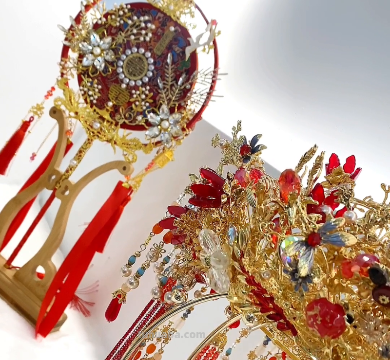 专注婚纱摄影，见证人间真情，瞬间定格永远，用心交代浪漫...