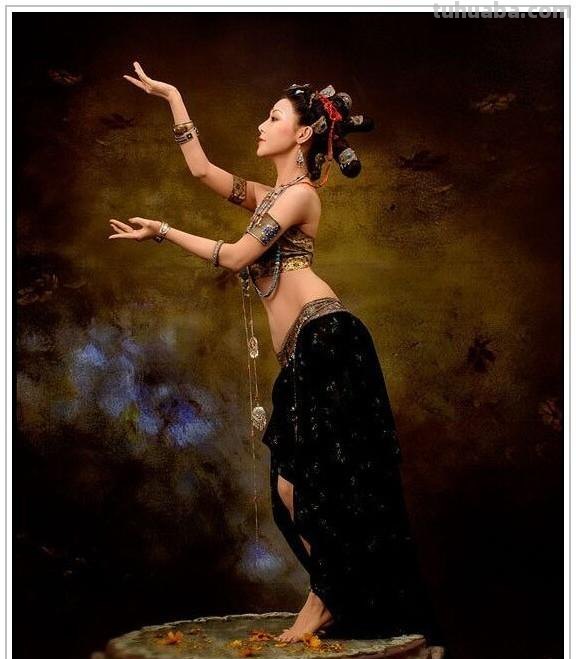 现代无与伦比著名油画大师陈逸飞四十五幅传世经典油画作品赏析