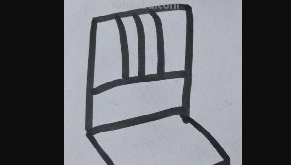 凳子怎么画简笔画 放有书架翻开书的课桌凳简笔画怎么画？