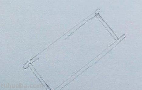 凳子怎么画简笔画 放有书架翻开书的课桌凳简笔画怎么画？