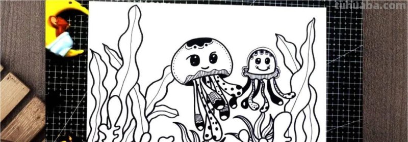 少儿创意美术课件分享：线描装饰画快乐的水母，收藏备用