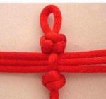 手工编红绳手链教程 手工编红绳手链教程