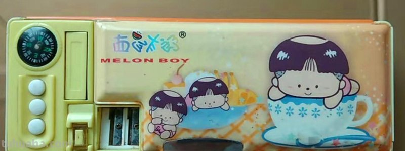 老文具:90后小时候的文具盒里 总少不了西瓜太郎和小青蛙 老文具:90后小时候的文具盒里 总少不了西瓜太郎和小青蛙