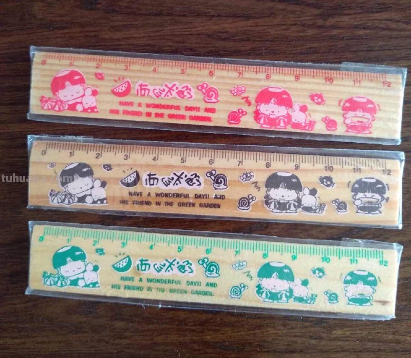 老文具:90后小时候的文具盒里 总少不了西瓜太郎和小青蛙 老文具:90后小时候的文具盒里 总少不了西瓜太郎和小青蛙