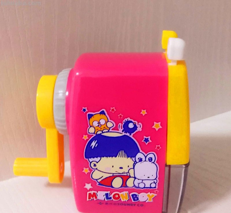 老文具:90后小时候的文具盒里 总少不了西瓜太郎和小青蛙 老文具:90后小时候的文具盒里 总少不了西瓜太郎和小青蛙