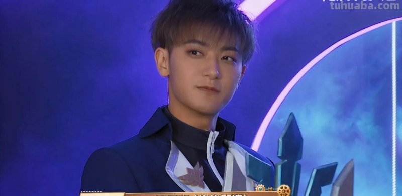 明星也蹭《王者荣耀》热度，21位明星cos王者英雄，还原度太高了