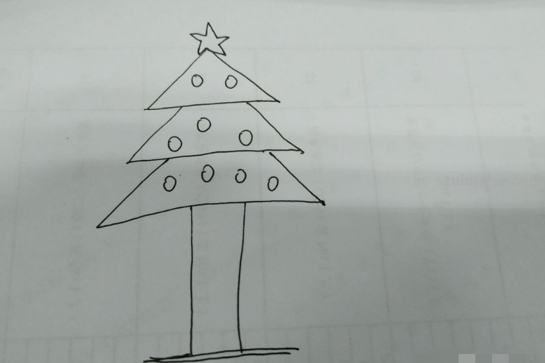 圣诞树怎么画