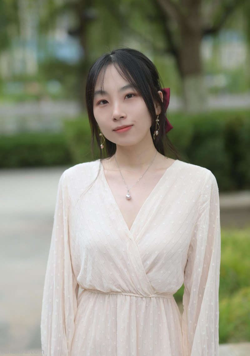 今年双11摄影器材怎么选？是买镜头，还是微单机身，还是手机？